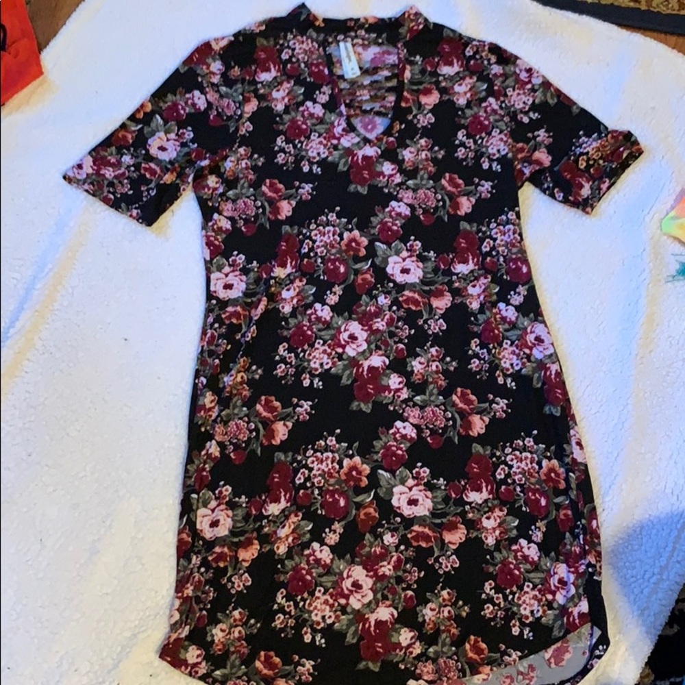 Cute dress size XL floral